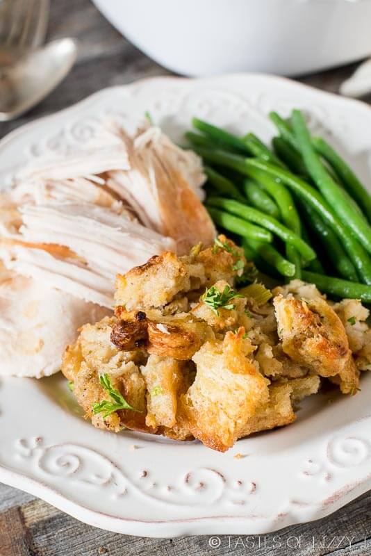 Grandma&amp;#39;s Thanksgiving Turkey Stuffing {Long-Time Family Recipe}