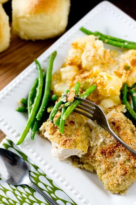 Italian Green Beans Recipe with Parmesan Cheese and Bread Crumbs
