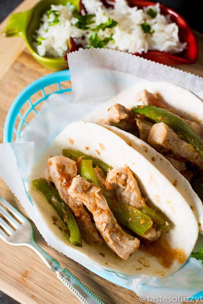 Easy Pork Fajitas with Peppers {15 Minute Dinner Recipe Idea}