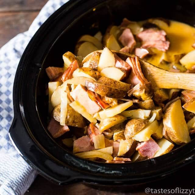 Slow Cooker Scalloped Potatoes and Ham