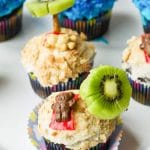 Summer Party Cupcakes with Kiwi Pretzel palm trees