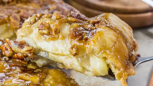 Upside Down Apple Dumpling Pie {with Brown Sugar Pecan Syrup}