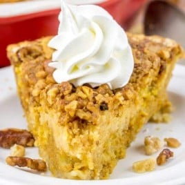 pumpkin pie with crumb topping