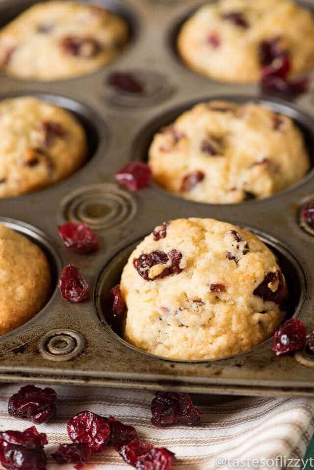 cranberry-orange-muffins