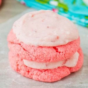 Strawberries and Cream Cookies Recipe