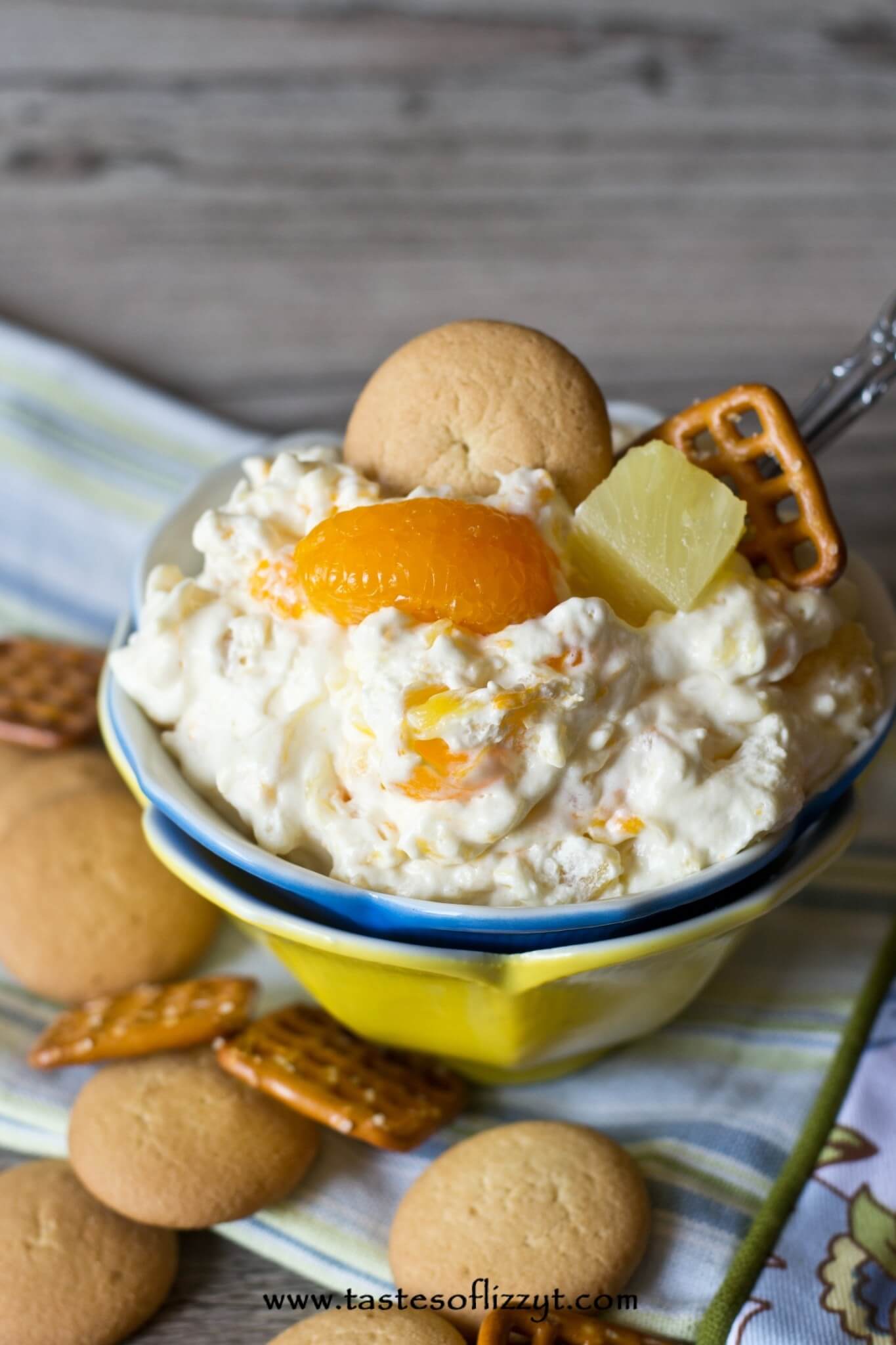 Fluffy Tropical Fruit Dip