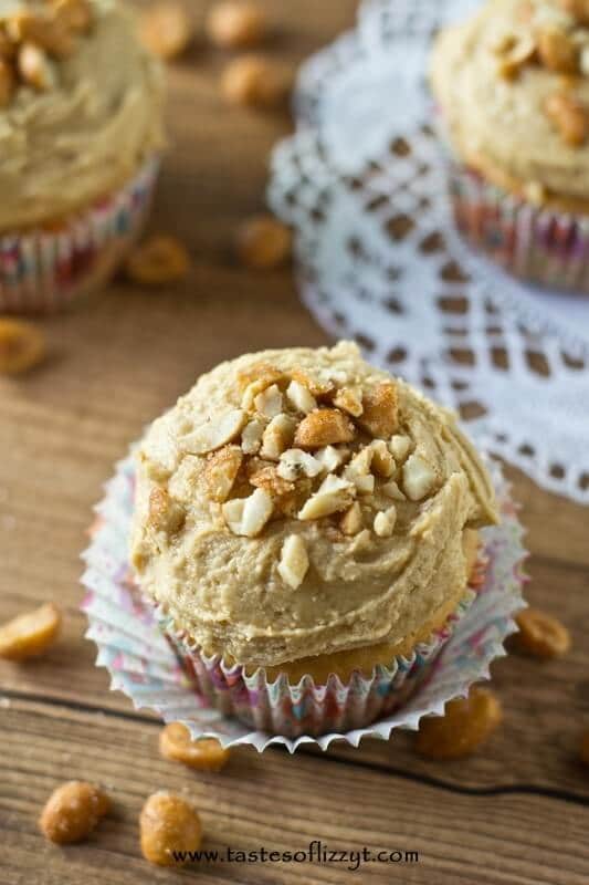 Calling all peanut butter lovers! Add peanut butter and honey to your cupcakes and frosting to make Honey Roasted Peanut Butter Cupcakes. So simple and so good! 