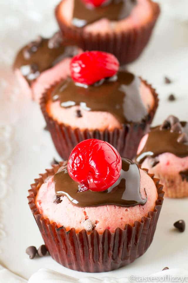 chocolate-covered-cherry-muffins