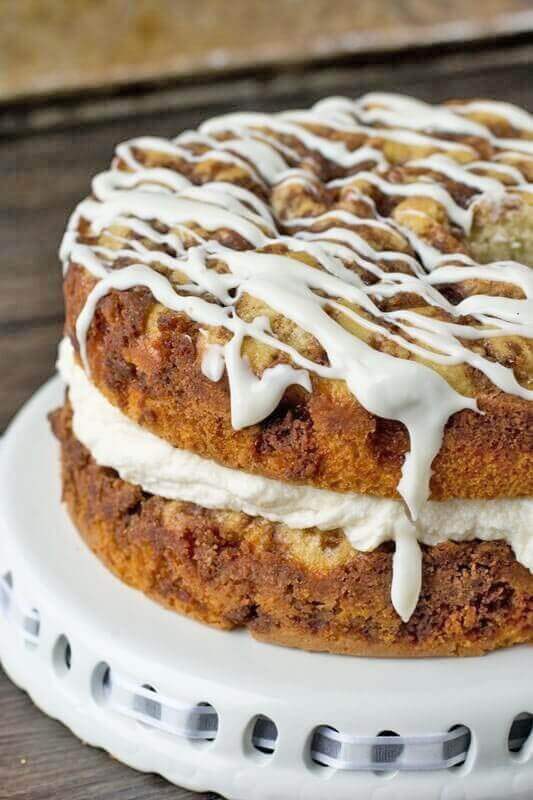 Layered Coffee Cake with Cinnamon and Glaze