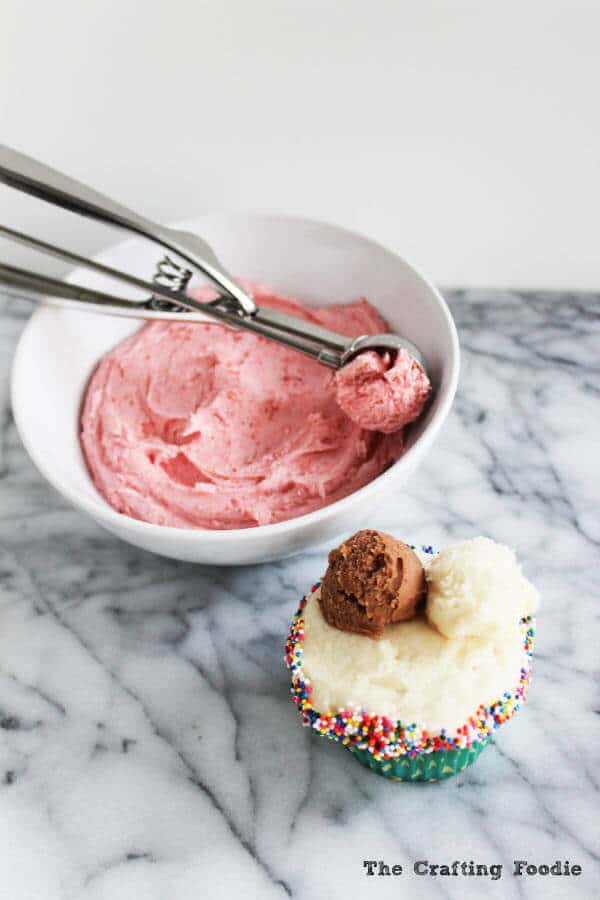 Ice Cream Sundae Cupcakes