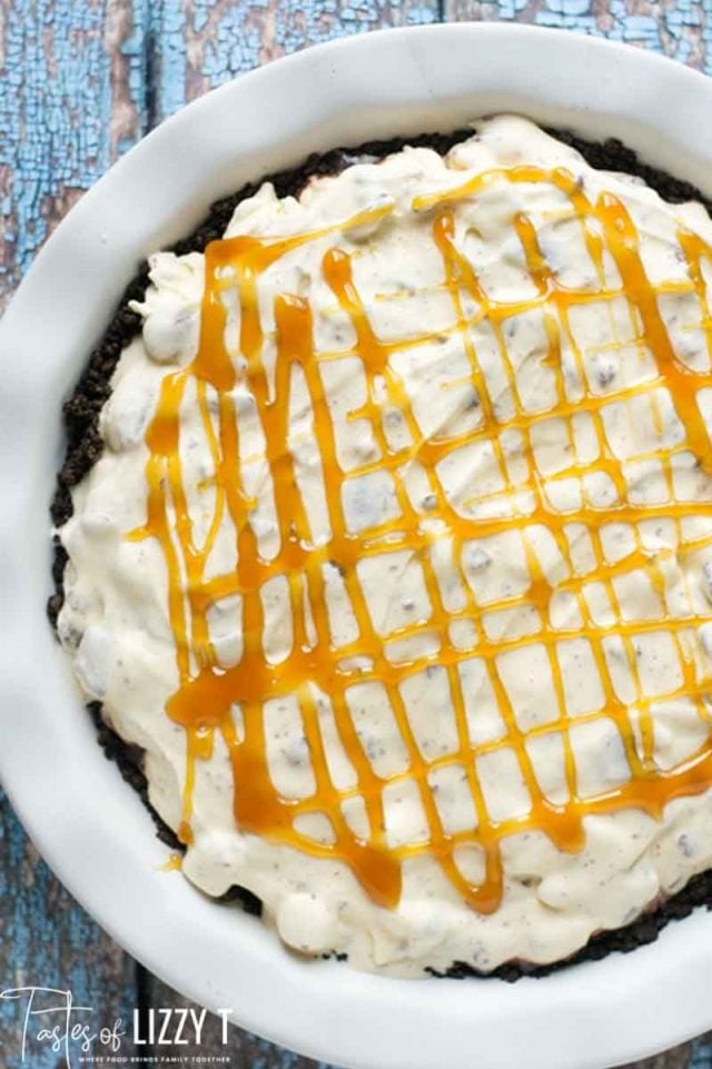 ice cream pie with caramel drizzle