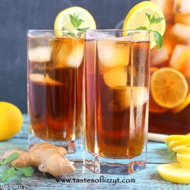 two cups of lemon sweet tea