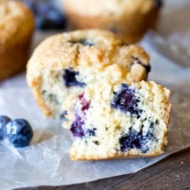 blueberry muffins with brown sugar
