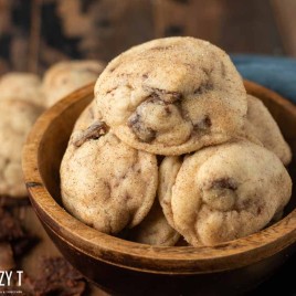 bowl of snickerdoodle cookies