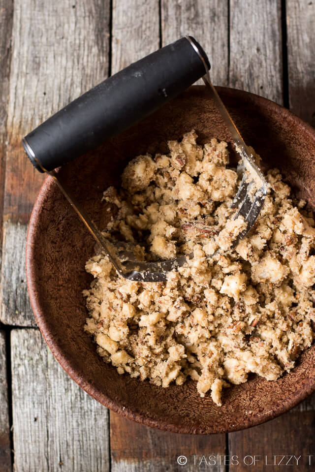 The top Christmas gifts for the home baker. You'll find some of my favorite, most useful and fun kitchen tools in all price ranges here!