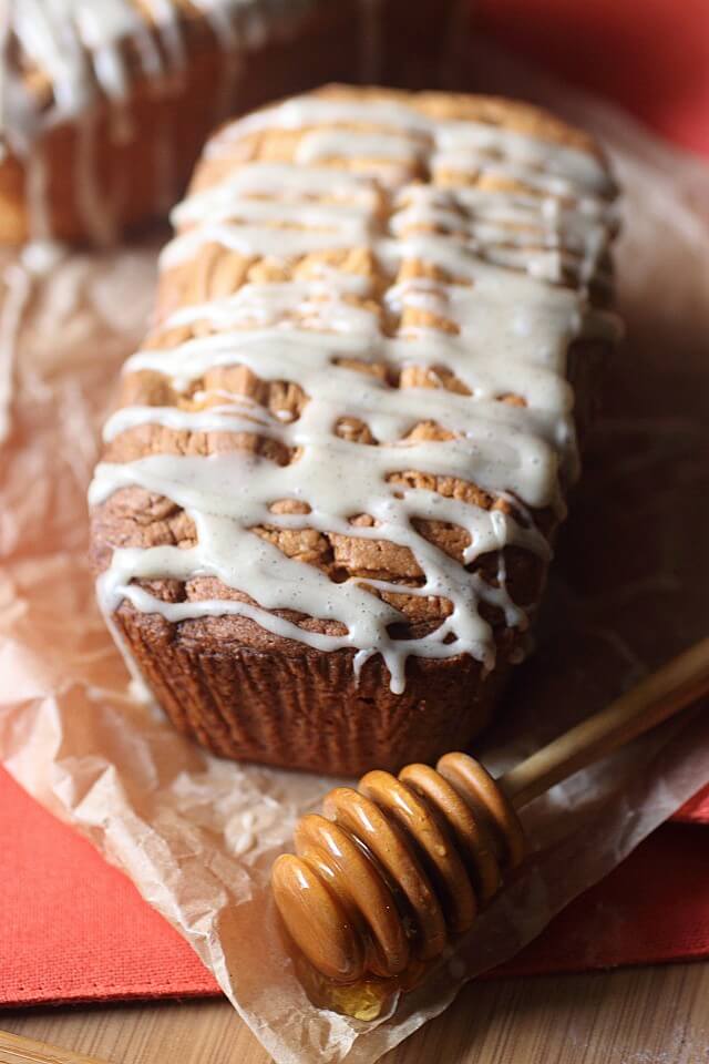 Extremely moist with flecks of vanilla bean and prevalent honey notes, these Mini Cream Cheese Honey Vanilla Pound Cakes are perfect for snacking and even holiday gift giving!