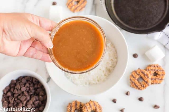 caramel in a bowl