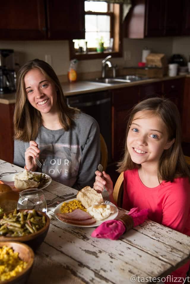 Easy Easter Dinner Menu {Spend Time Relaxing with the Family}