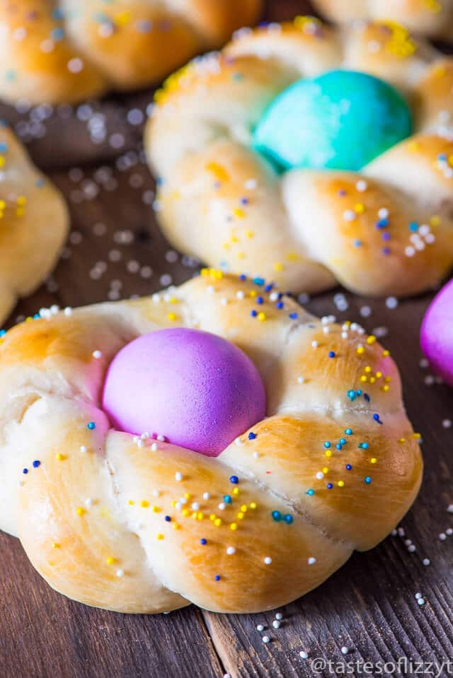 italian-easter-bread-rolls-recipe-21