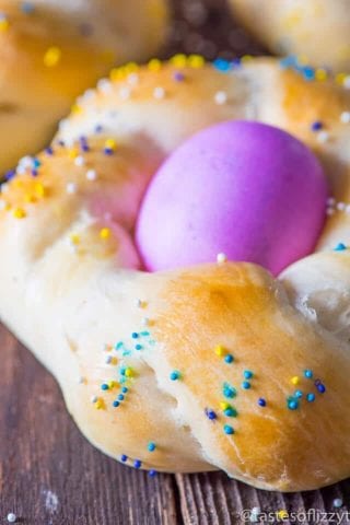 Italian Easter Bread Rolls {Soft, Twisted Homemade Roll Recipe with ...