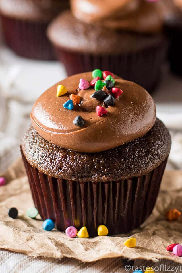 chocolate-cupcakes-from-scratch-