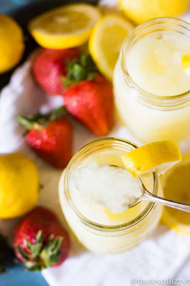 easy-frozen-lemonade-drink