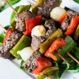 Christmas Kebabs Recipe {with Beef and Peppers}
