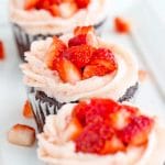 chocolate-strawberry-cupcakes-recipe