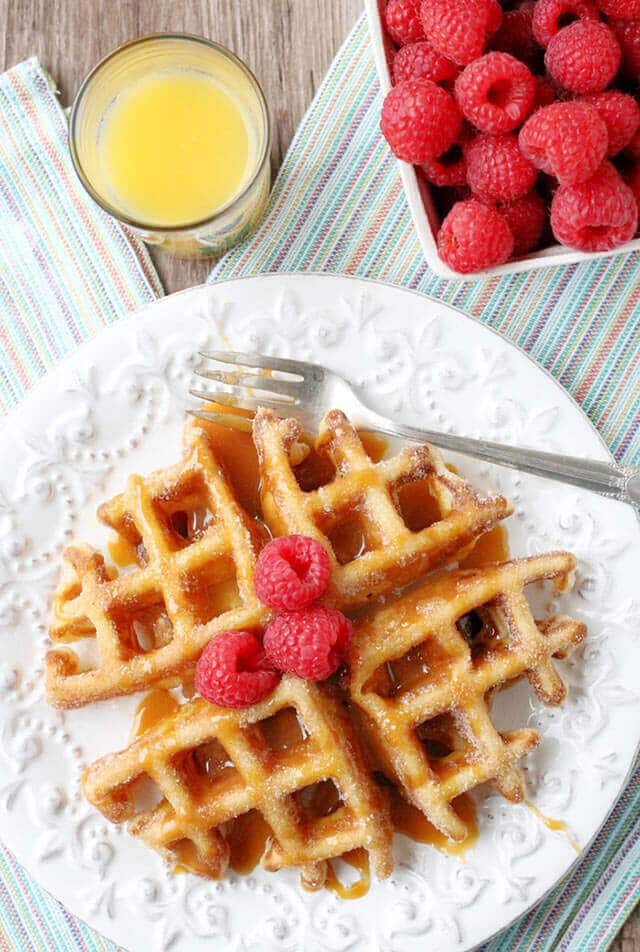 churro-waffles-easy-breakfast-recipe