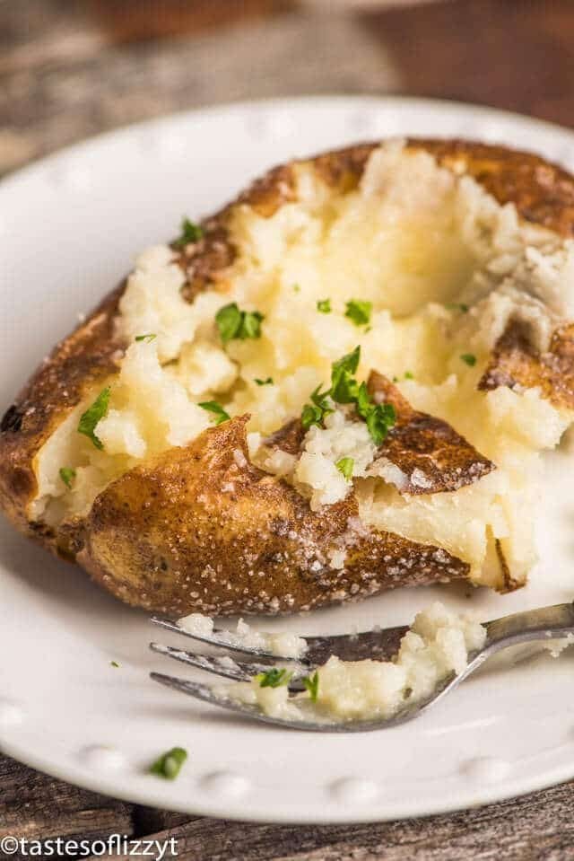 Oven Baked Potatoes Steakhouse Copycat Tastes Of Lizzy T