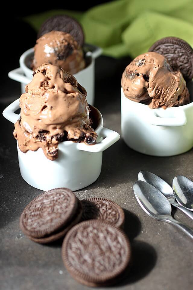 Chocolate Oreo Ice Cream