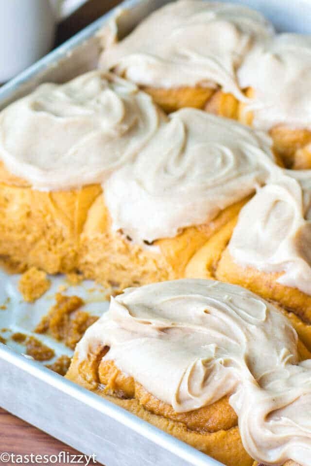 pumpkin pudding rolls in a pan