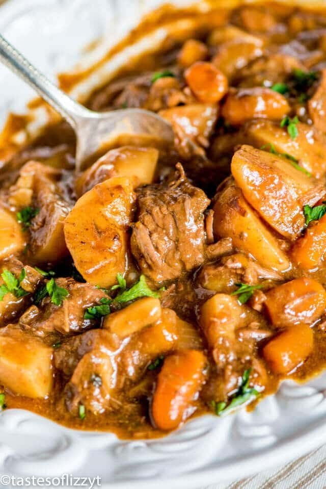 Slow Cooker Beef Stew Recipe {with Potatoes and Carrots}