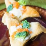 Mini Veggie Pizzas {Easy Appetizer Recipe with Crescent Rolls}