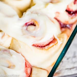 raspberry filled breakfast rolls recipe