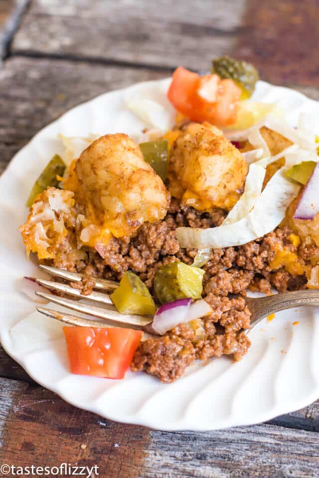 closeup of cheeseburger casserolew
