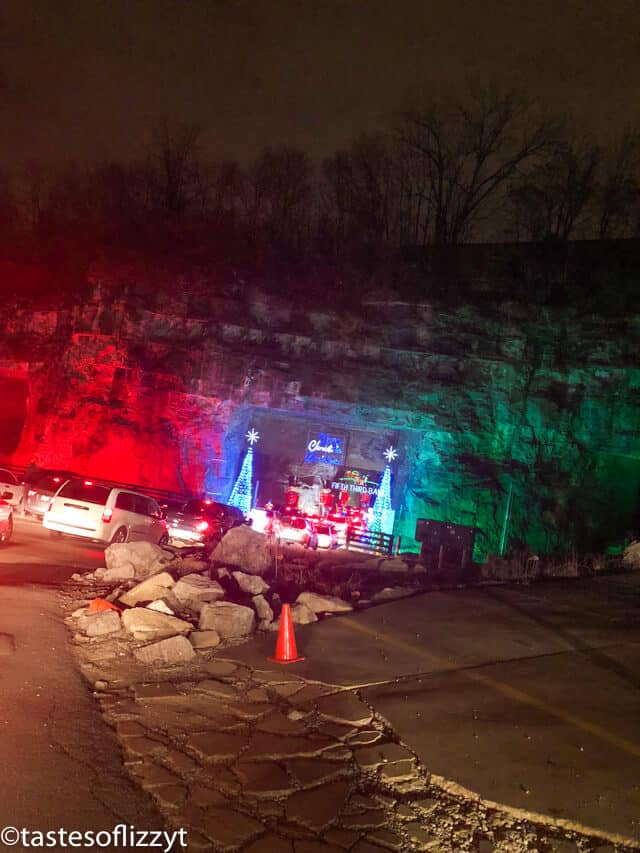 cave christmas lights in louisville