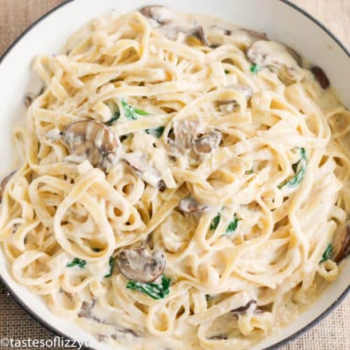 Fettuccini with Mushroom Alfredo Sauce {Easy Dinner Recipe}