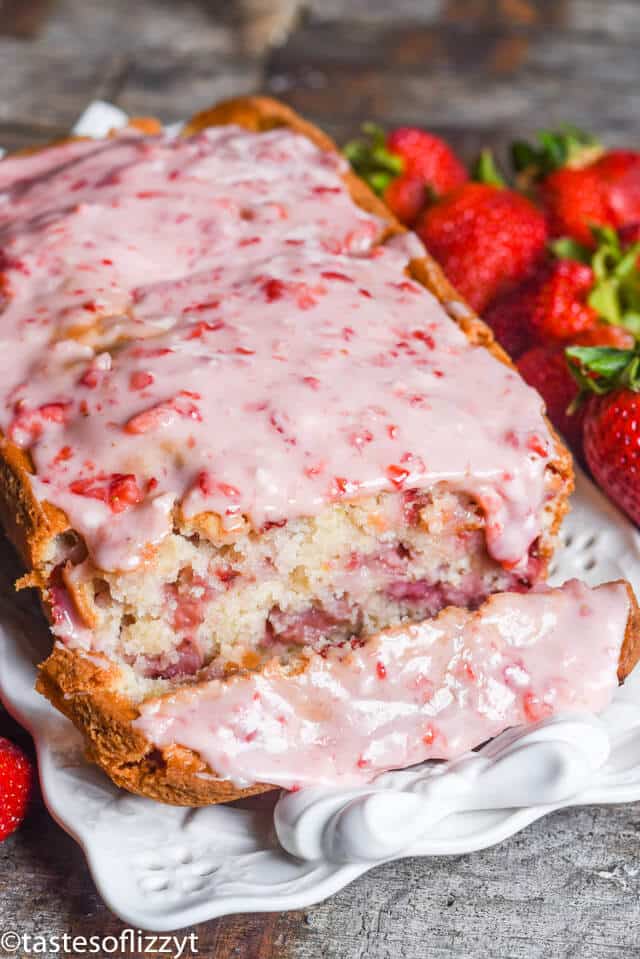 how to make strawberry bread