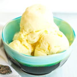 cooked vanilla custard