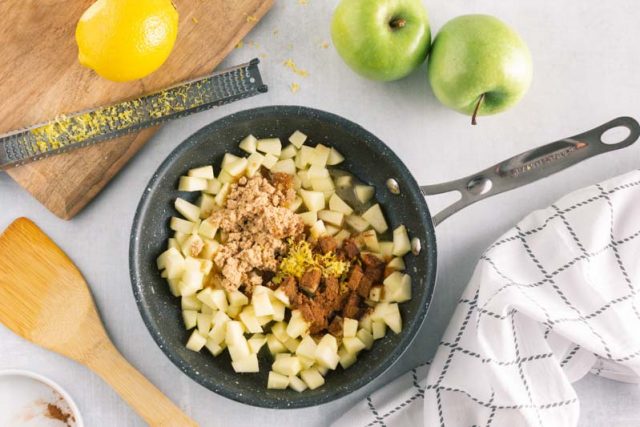 apples and cinnamon in a skillet