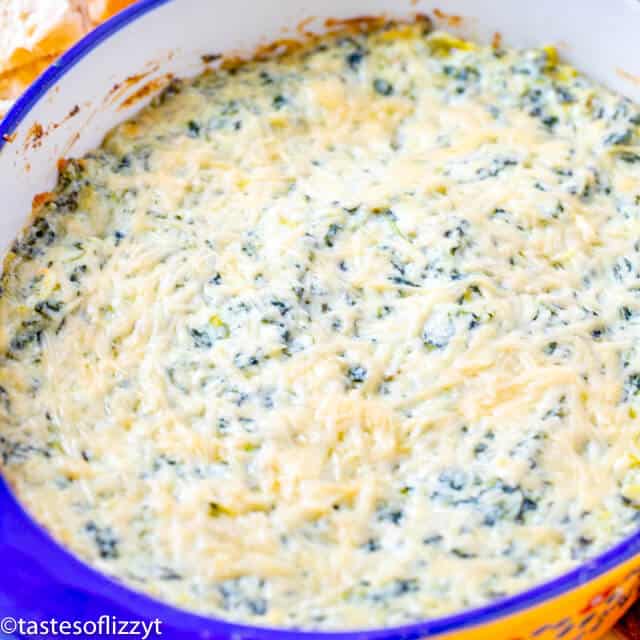 cheesy spinach artichoke dip