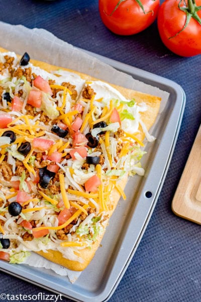 Taco Pizza Appetizer Recipe {Mexican Pizza with Crescent Roll Crust}