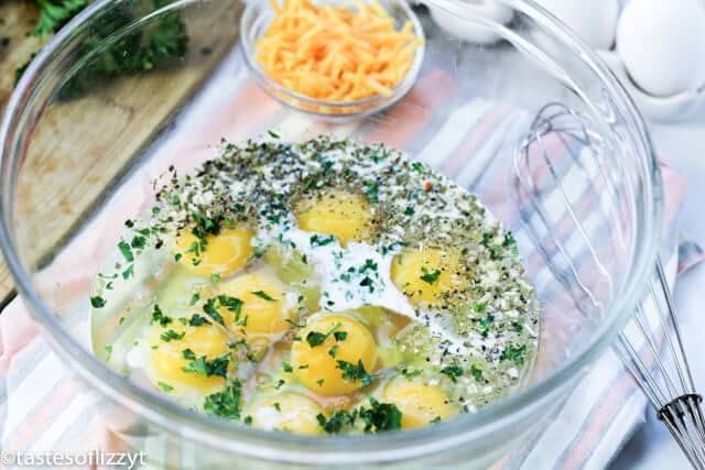bowl of raw eggs and seasoning
