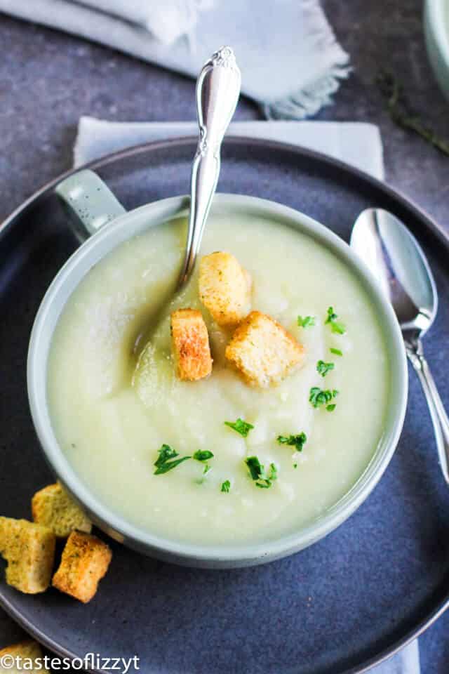 potato leek soup with fresh herbs and croutons