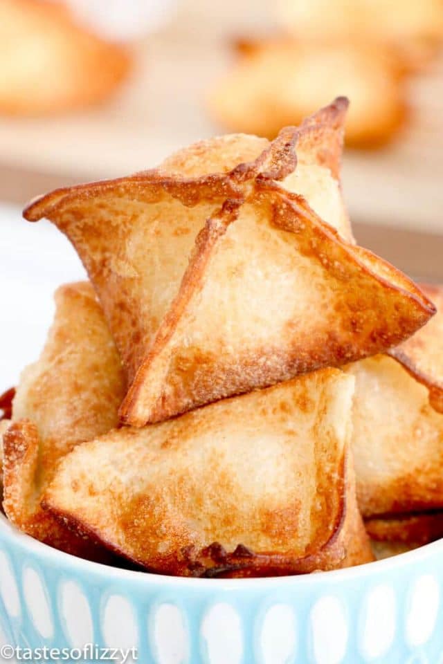 Easy Crab Rangoon Recipe {How To Make Crab Rangoon Appetizer}