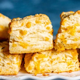 Cheddar Bay Biscuits with cheddar cheese