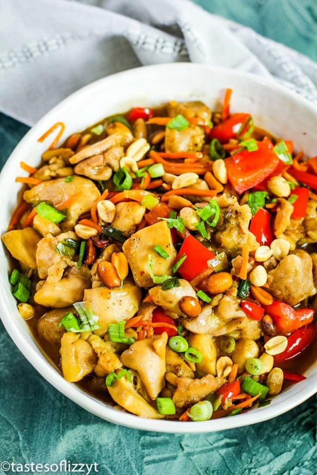 Kung Pao Chicken Recipe {Easy Chinese Chicken Recipe with Peanuts}