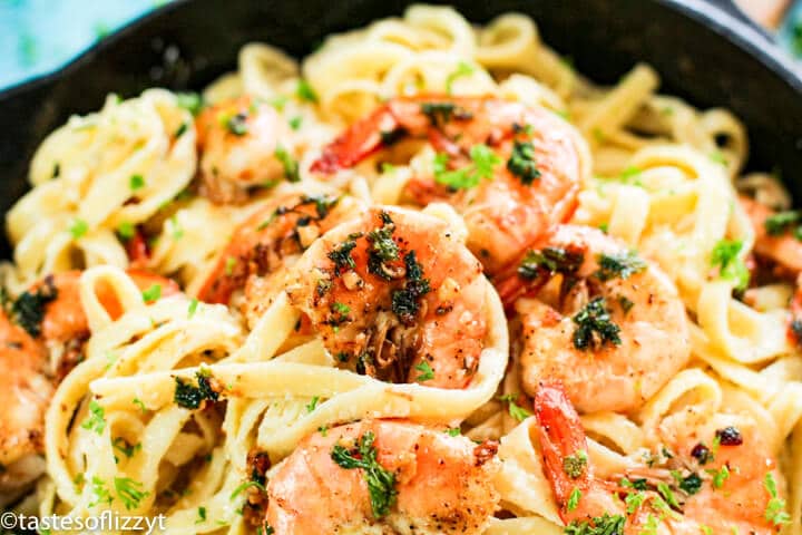 Shrimp Alfredo Pasta Recipe {Homemade Alfredo Sauce with Fettucini}