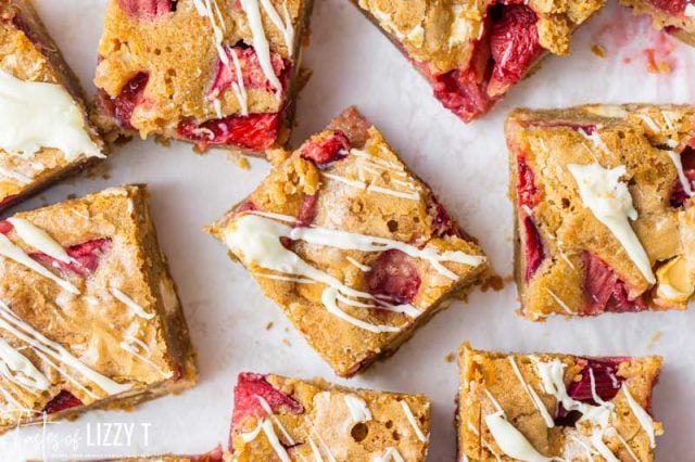 rhubarb strawberry blondies sitting on a table